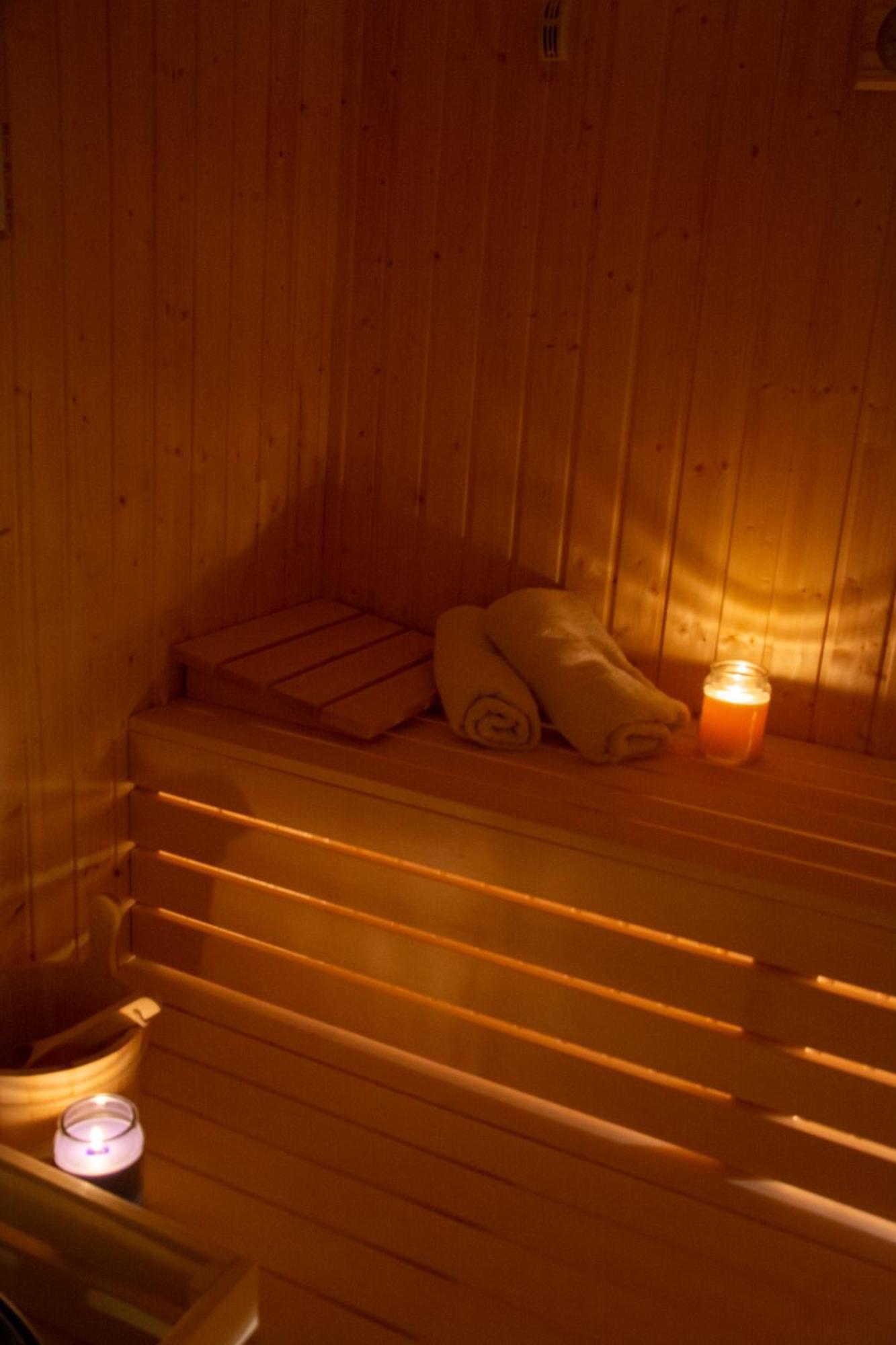 Checz Goscinna- Pokoje,Sauna,Jacuzzi, Sala Konferencyjna Grzybno Exteriér fotografie