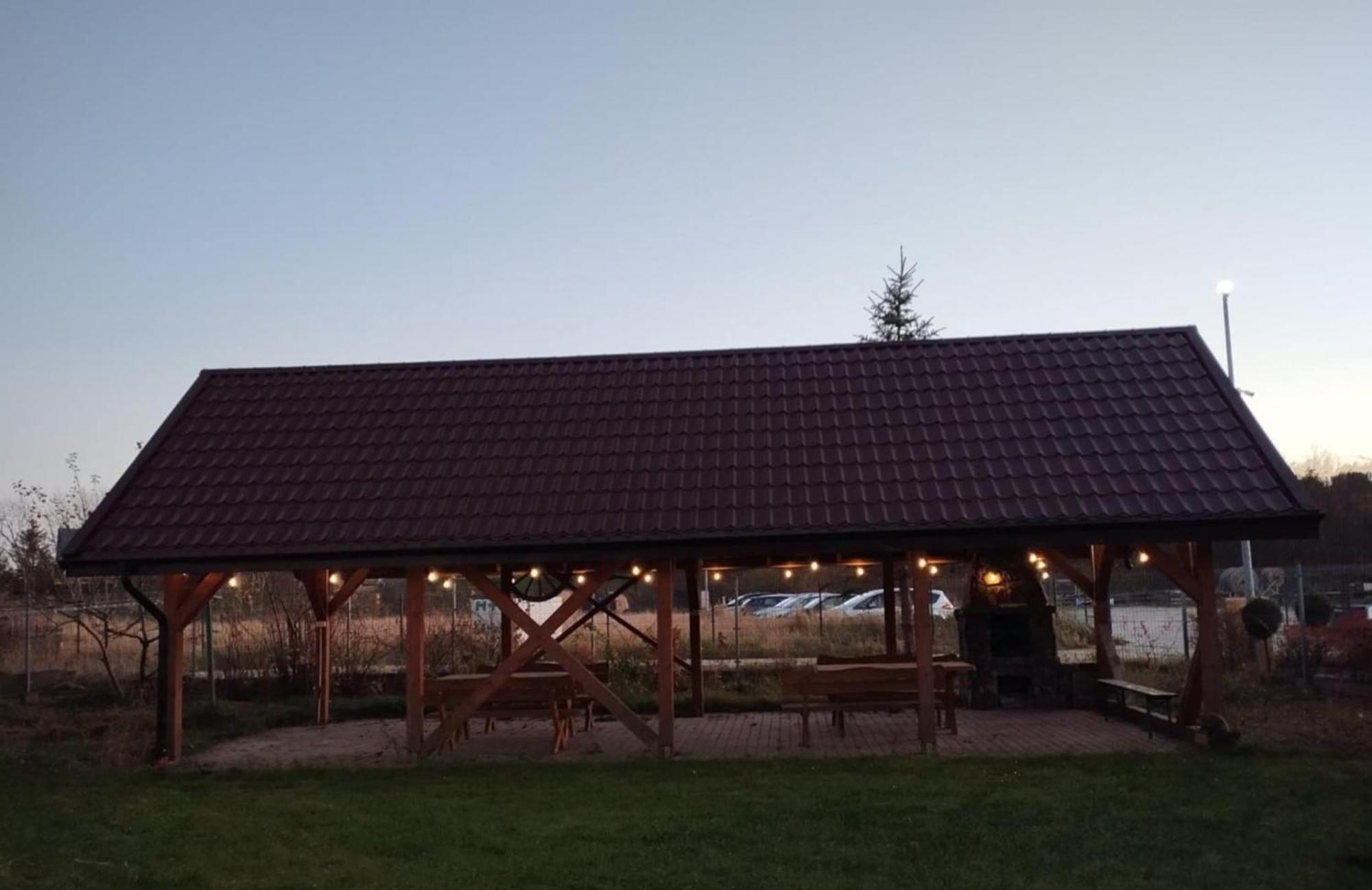 Checz Goscinna- Pokoje,Sauna,Jacuzzi, Sala Konferencyjna Grzybno Exteriér fotografie
