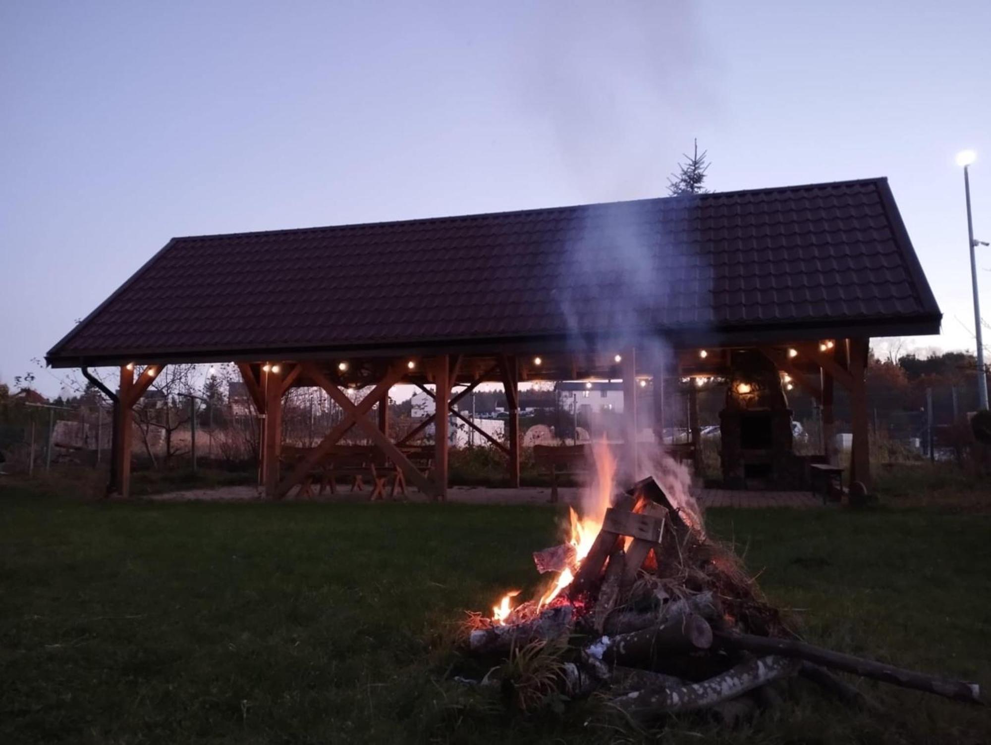Checz Goscinna- Pokoje,Sauna,Jacuzzi, Sala Konferencyjna Grzybno Exteriér fotografie