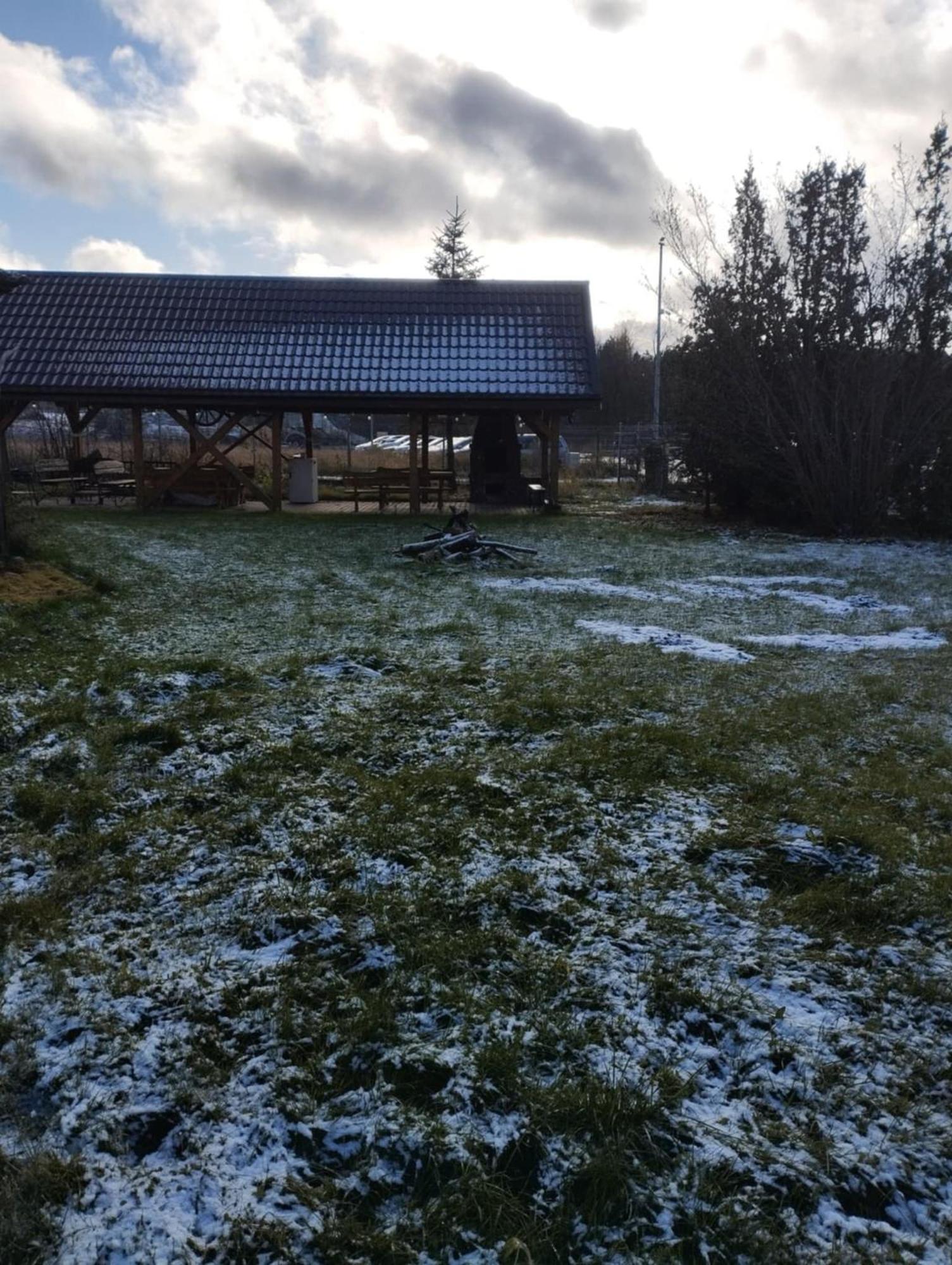 Checz Goscinna- Pokoje,Sauna,Jacuzzi, Sala Konferencyjna Grzybno Exteriér fotografie
